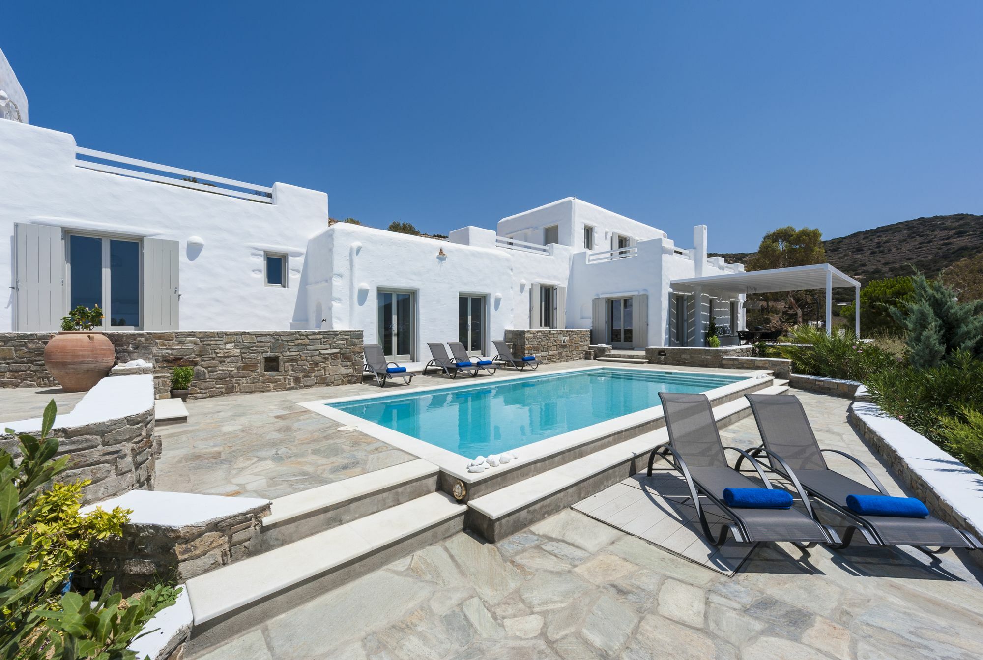 Niriides Luxury Villas Alikí المظهر الخارجي الصورة